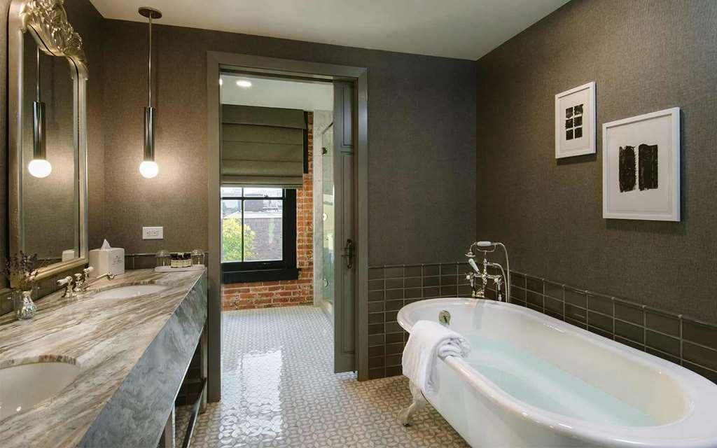 The Charmant Hotel La Crosse Buitenkant foto