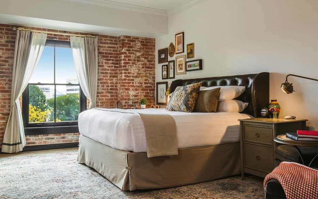 The Charmant Hotel La Crosse Kamer foto